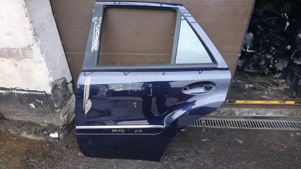 дверь задняя левая Mercedes-Benz M-Класс W164 2006, 3.5 л., M 272.967, бензин, АКПП, внедорожник 5 дв., правый руль - фото №1