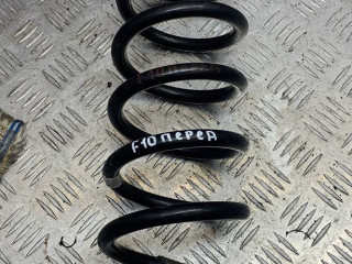 пружина передняя BMW 2010
