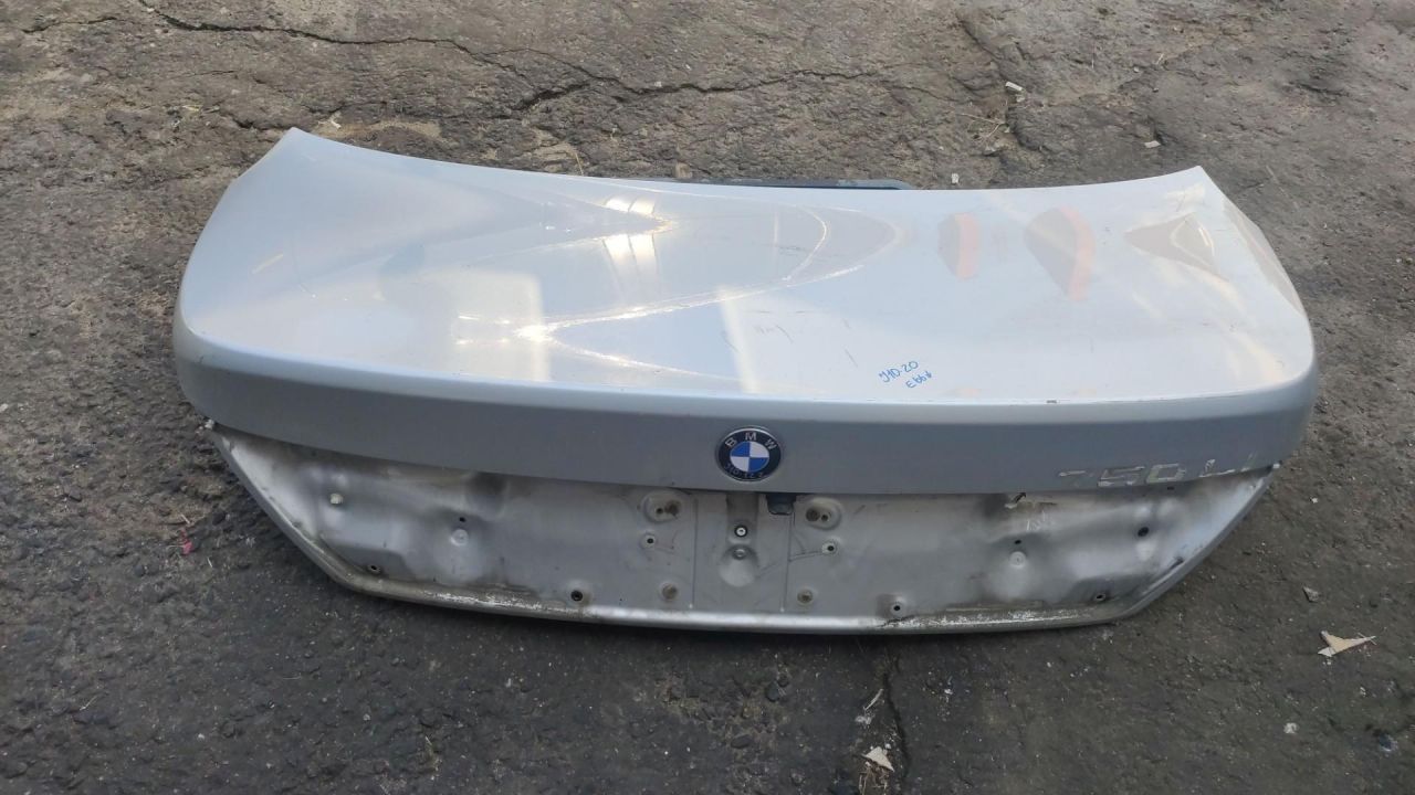 крышка багажника (дверь 3-5) BMW 7 серия E65/E66/E67 2003, 4.4 л., бензин, АКПП, седан - фото №1