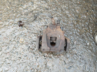 суппорт задний правый BMW 2010, 3.5 л., бензин