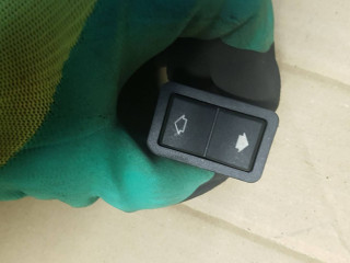 кнопка стеклоподъемника двери BMW 7 серия E38 [рестайлинг] 1999, 8368974