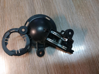 ручка внутренняя передняя правая Mini Cooper 1 поколение 2001, 1.6 л., W10 B16 A, бензин, АКПП, красный, хетчбэк 5 дв., 51411502074