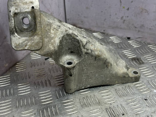 кронштейн двигателя BMW X5 E70 [рестайлинг] 2012, 4.4 л., N63 B44 A, бензин, 6780148