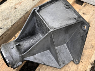 кронштейн полуоси BMW X5 E53 [рестайлинг] 2006, 306D2, 7503120