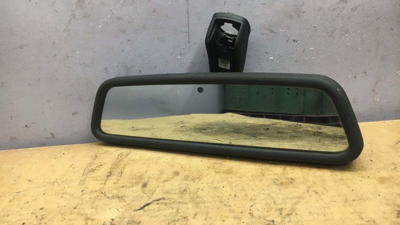 зеркало салона BMW 5 серия E39 1997, 2.0 л., бензин, седан, 4443057, 4902108, 4917477, 5128799, 8131737 - фото №1