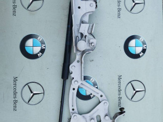 петля капота левая BMW X1 F48 2018, 2.0 л., бензин, 7329441