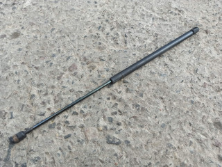 амортизатор капота Mini Cooper 1 поколение 2001, 1.6 л., W10 B16 A, бензин, АКПП, красный, хетчбэк 5 дв.