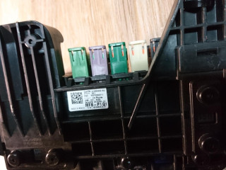 блок предохранителей Mercedes-Benz GL-Класс X166 2013, 3.0 л., OM 642.826, дизель, АКПП, коричневый, внедорожник 5 дв., A1665402150