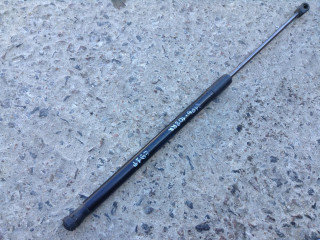 амортизатор крышки багажника (3-5 двери) BMW 3 серия E90/E91 [рестайлинг] 2011, 2.0 л., N43 B20 A, бензин, АКПП, черный, универсал