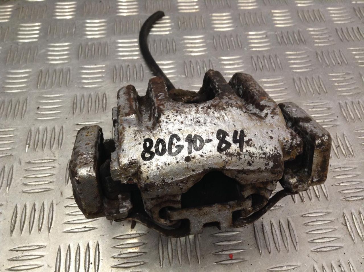 суппорт задний правый BMW 5 серия E60/E61 2005, 3.0 л., дизель, АКПП, седан - фото №1