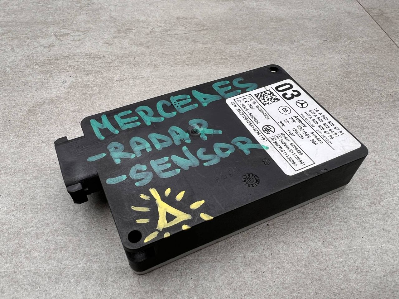 датчик мертвых (слепых) зон Mercedes-Benz M-Класс W166 2015, 0009056700, 0009055701.0009028407 - фото №1