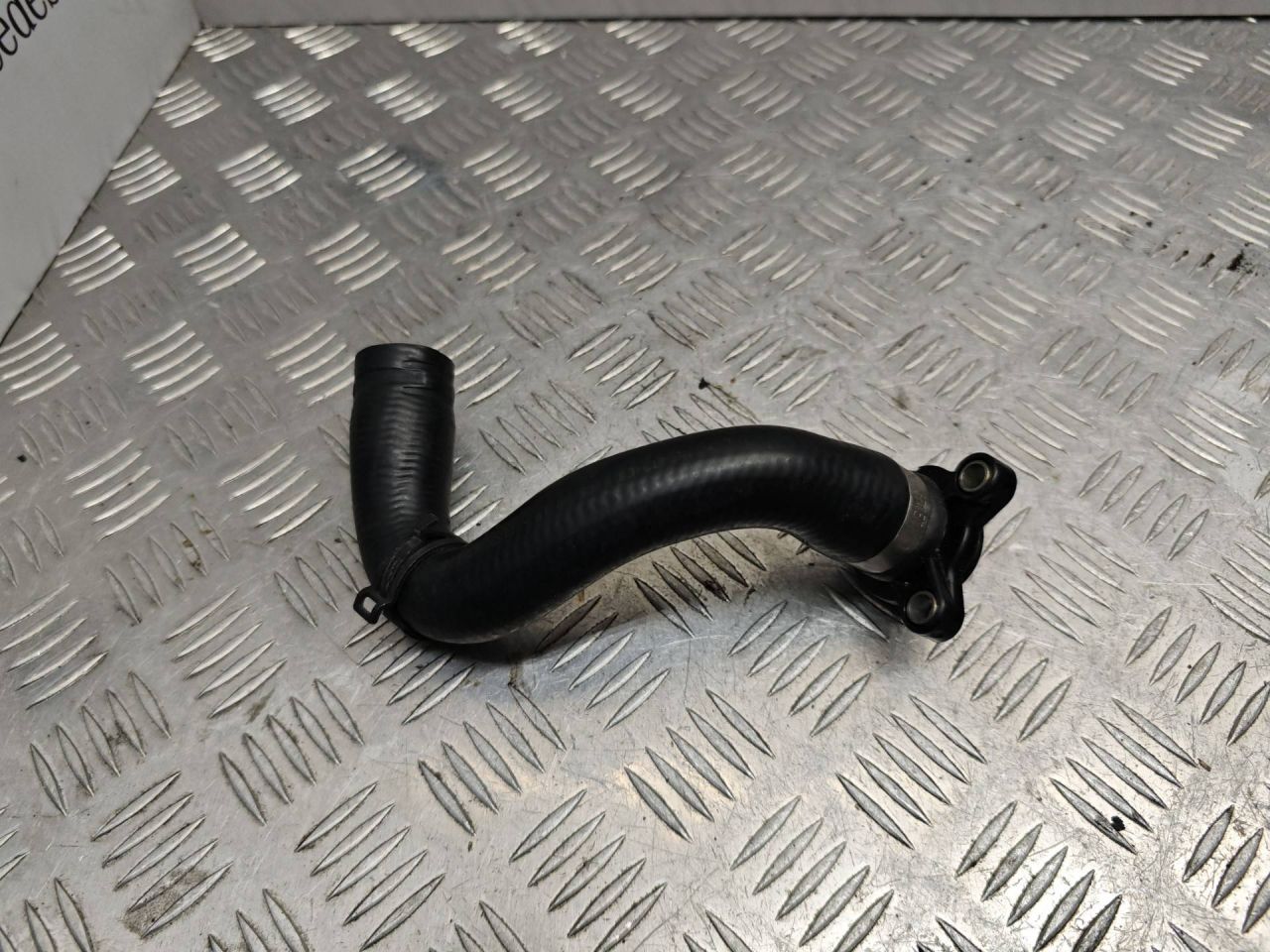 патрубок радиатора BMW X3 F25 2014, 2.8 л., бензин - фото №1