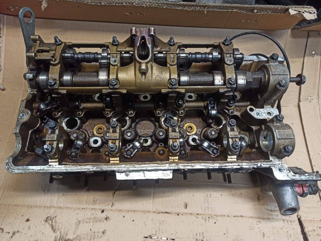 головка блока цилиндров BMW 7 серия E65/E66/E67 2004, 4.4 л., N62 B44, бензин, 7530011 - фото №1