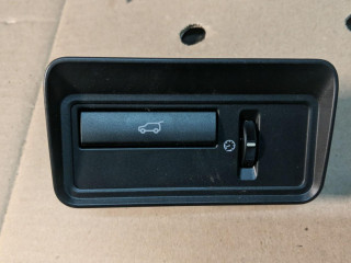 кнопка открытия багажника Land Rover Range Rover Evoque L538 2012, 2.2 л., 224DT, дизель, АКПП, внедорожник 5 дв., BJ32-11654-BB