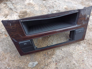 рамка под магнитолу BMW 5 серия E60/E61 [рестайлинг] 2008, 3.0 л., N54 B30 A, бензин