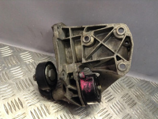 кронштейн компрессора кондиционера BMW X5 E53 [рестайлинг] 2005, 3.0 л., дизель, АКПП, внедорожник 5 дв., 7786708