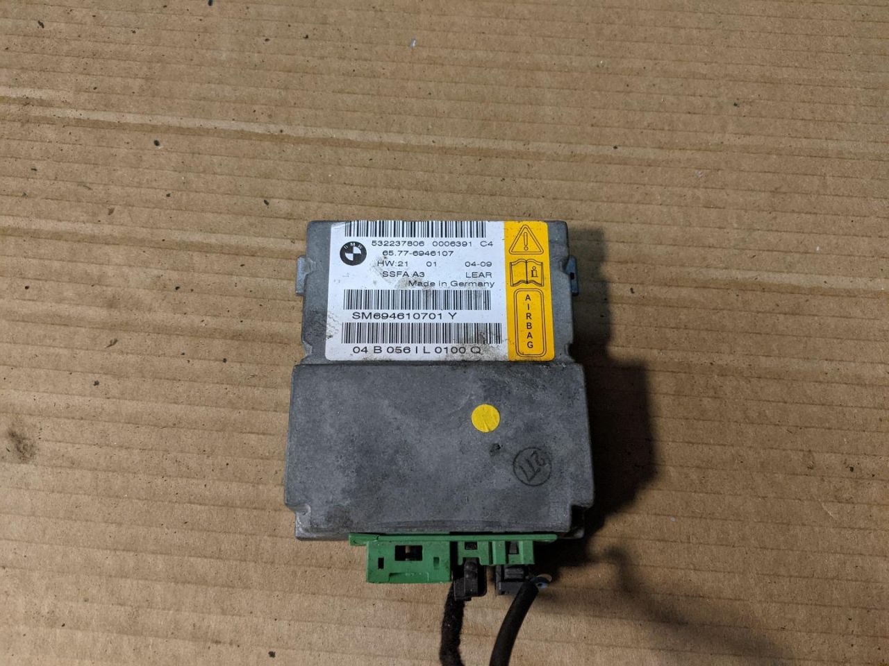 датчик удара BMW 7 серия E65/E66/E67 2004, 65776946107, 6976107 - фото №1