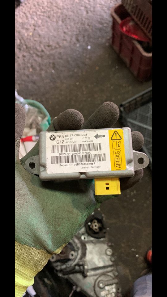 блок AirBag BMW 7 серия E65/E66/E67 2003, 65776960228 - фото №1