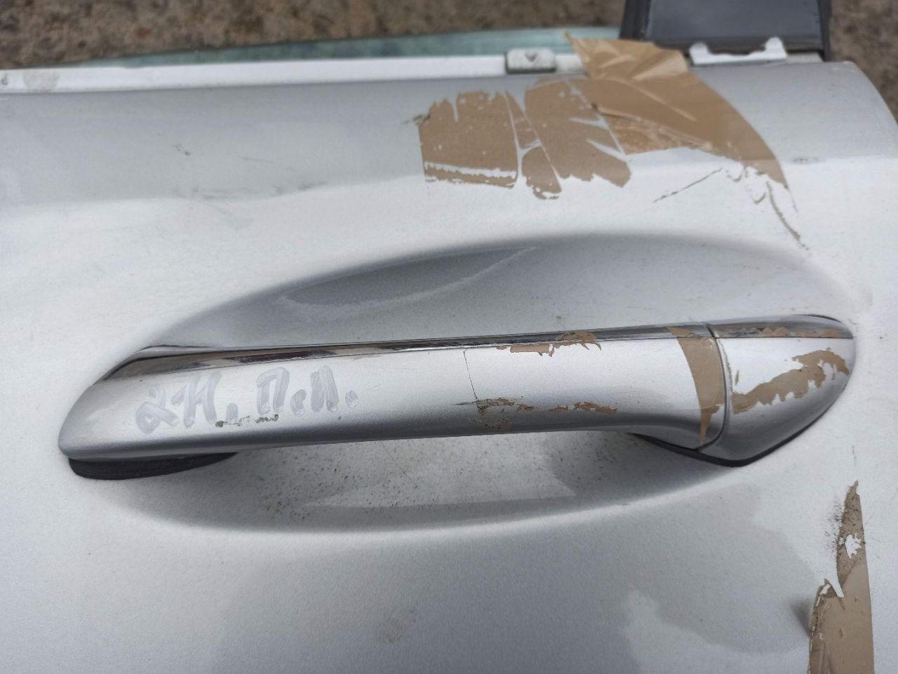 ручка наружная Mercedes-Benz E-Класс W211/S211 2004, 3.2 л., OM 648.961, дизель, АКПП, универсал - фото №1