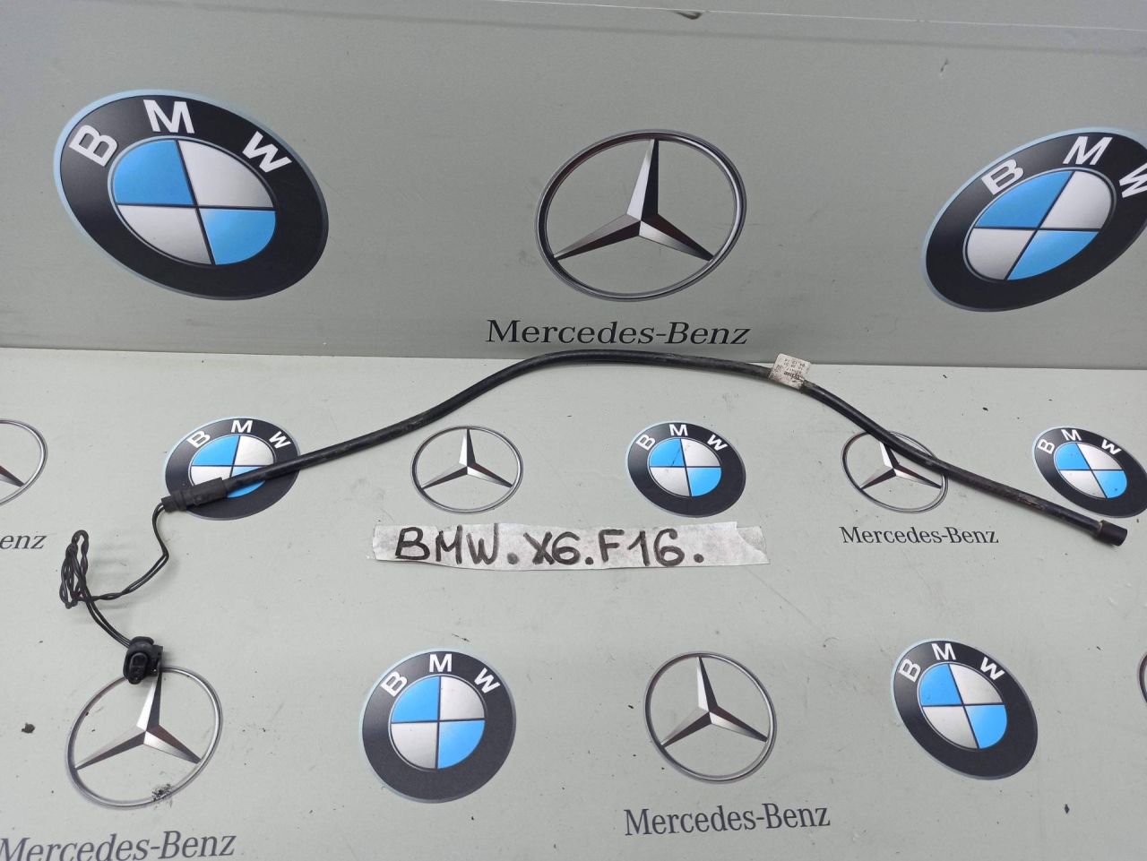 система комфортного доступа в багажник BMW X6 F16 2016, 3.0 л., бензин, правый руль, 7391043 - фото №1