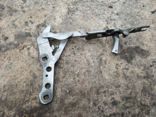 петля капота левая BMW X3 E83 [рестайлинг] 2007, 3.0 л., N52 B30 A, бензин, АКПП, внедорожник 5 дв.