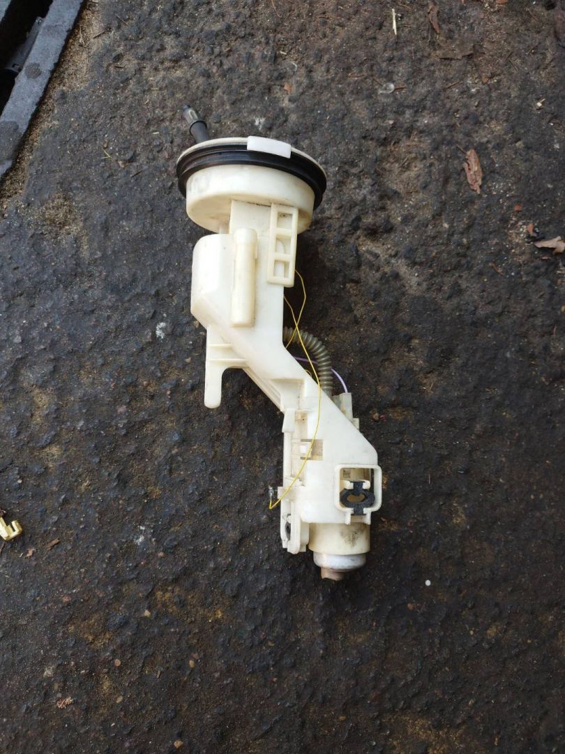 насос топливный BMW X5 E53 2003, 3.0 л., 6755259 - фото №1