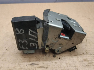 замок двери задней правой BMW 7 серия E38 [рестайлинг] 2000