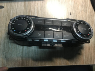 блок управления печки / климат-контроля Mercedes-Benz C-Класс W204/S204 2008, 2.1 л., дизель, МКПП, серебро, седан, A2048309885