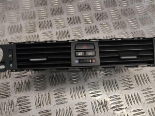 дефлектор обдува салона BMW 3 серия E90/E91/E92/E93 [рестайлинг] 2008, 2.0 л., N47 D20 A, дизель, АКПП, универсал, полный привод, 9130458