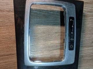 рамка обрамление кулисы Mercedes-Benz E-Класс W212/S212/C207/A207 2011, 1.8 л., M 271.860, бензин, АКПП, черный, кабриолет, A2076801007