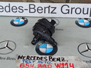 насос антифриза дополнительный Mercedes-Benz E-Класс W214 2025, 2.0 л., дизель, A0005006300