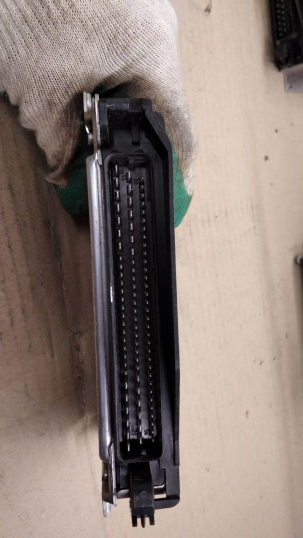 блок управления АКПП BMW 5 серия E39 1996, 2.5 л., бензин, АКПП, седан, 1421647, 1421810, 1422181, 1422768, 1422772 - фото №1