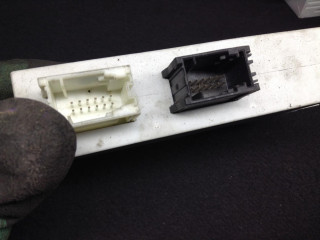 блок управления парктрониками BMW 3 серия E46 2002, 2.2 л., бензин, АКПП, седан, 6904023