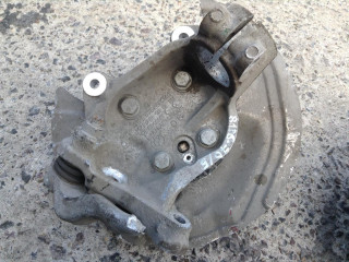 кулак поворотный левый BMW 3 серия E90/E91 [рестайлинг] 2011, 2.0 л., N43 B20 A, бензин, АКПП, черный, универсал, 6764443