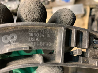 крепление фары правой BMW X5 E70 2010, 7165472