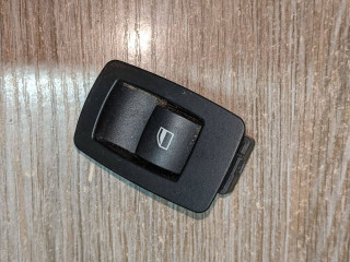 кнопка стеклоподъемника двери задней левой BMW X5 E70 2007, 3.0 л., дизель, АКПП, внедорожник 5 дв., 61316945874