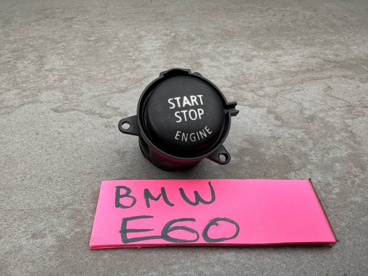 кнопка запуска двигателя BMW 5 серия E60/E61 (2002 - 2007), 6979533 - фото №1