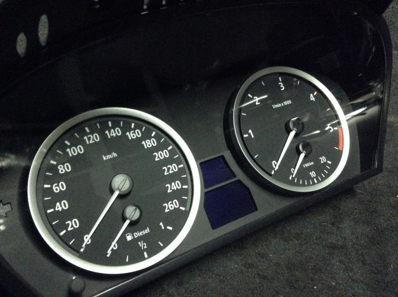 щиток приборов (приборная панель) BMW 5 серия E60/E61 2006, 3.0 л., дизель, АКПП, универсал, 6952897 - фото №1