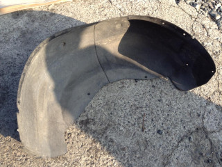 защита арок задняя правая (подкрылок) BMW X5 E70 2009, 3.0 л., дизель, АКПП, внедорожник 5 дв.