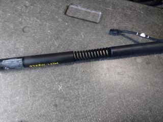 амортизатор крышки багажника (3-5 двери) BMW 2013, 2.0 л., N47 D20 C, дизель, АКПП, хетчбэк 5 дв., правый руль, 51247298983, 7298983