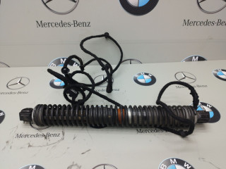 амортизатор крышки багажника (3-5 двери) BMW 7 серия F01/F02 2011, 7185713