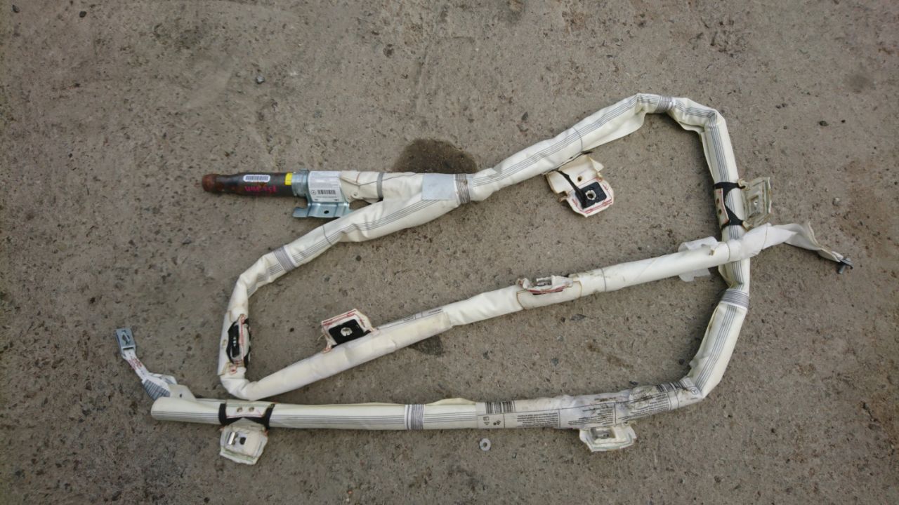 подушка безопасности боковая (шторка) Mercedes-Benz GL-Класс X166 2013, 3.0 л., OM 642.826, дизель, АКПП, коричневый, внедорожник 5 дв. - фото №1