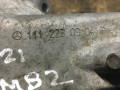 кронштейн двигателя Mercedes-Benz C-Класс W202/S202 [рестайлинг] 2000, 1.8 л., M 111.921, бензин, АКПП, седан, 1112230904, 2102400517 - фото №2