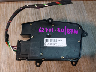 блок управления сиденьем Mercedes-Benz SLK-Класс R171 2006, 3.5 л., M 272.963, бензин, АКПП, серебристый, кабриолет, A1718205710