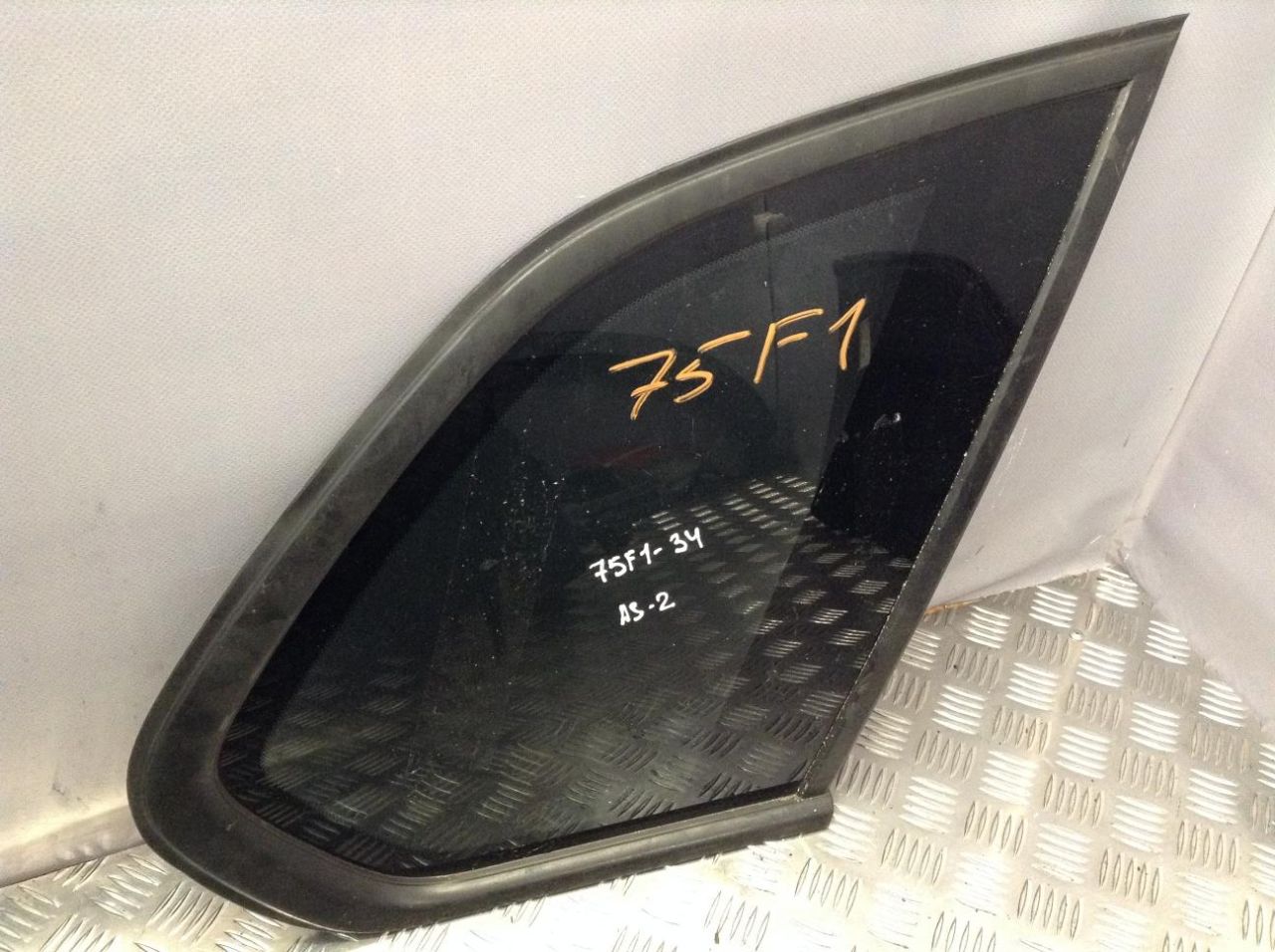 стекло кузовное боковое правое BMW X5 E70 2008, 3.0 л., N52 B30 AF, бензин, АКПП, внедорожник 5 дв., 7207872 - фото №1