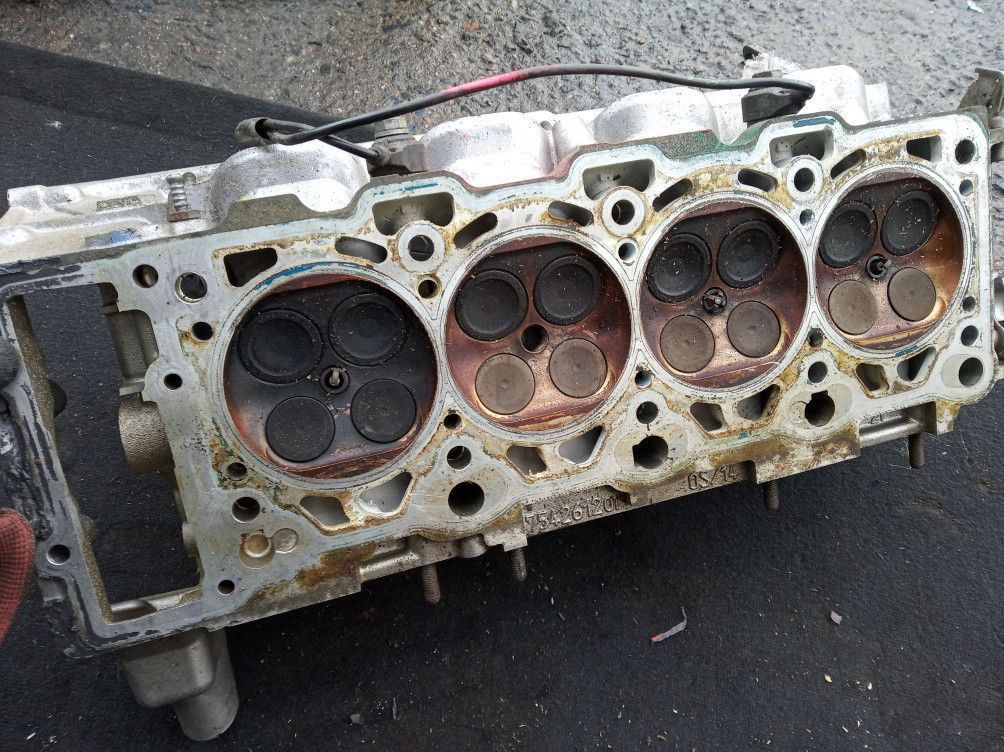 головка блока цилиндров BMW X5 E70 2008, 4.8 л., N62 B48 B, бензин, АКПП, внедорожник 5 дв., 7542612 - фото №1