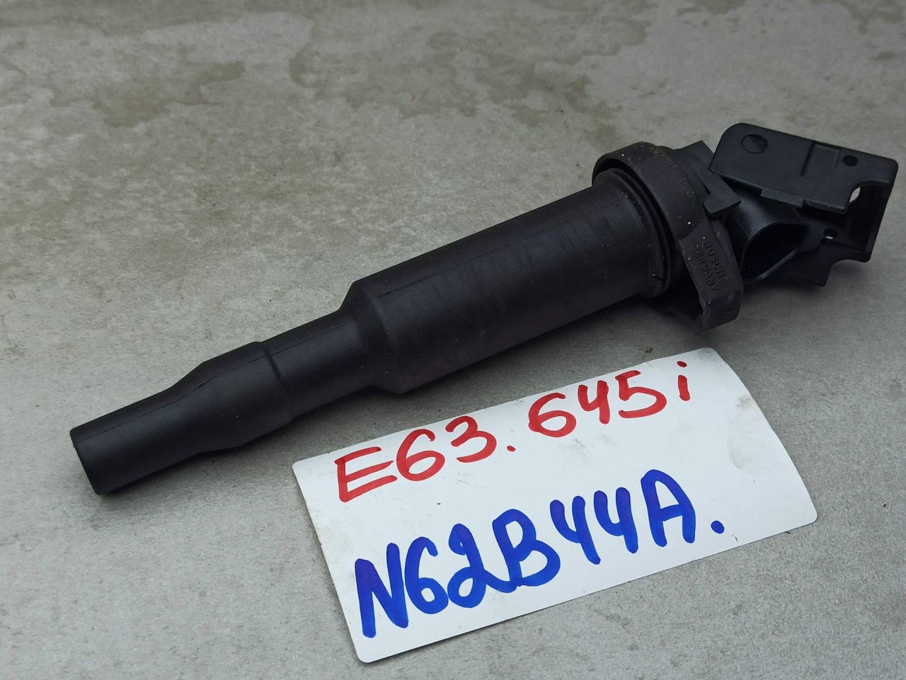 катушка зажигания BMW 6 серия E63/E64 2005, 4.4 л., N62 B44, бензин - фото №1