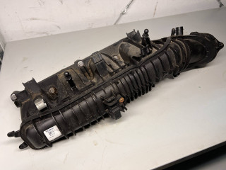 коллектор впускной BMW X1 F48 2018, 2.0 л., бензин, 7617500