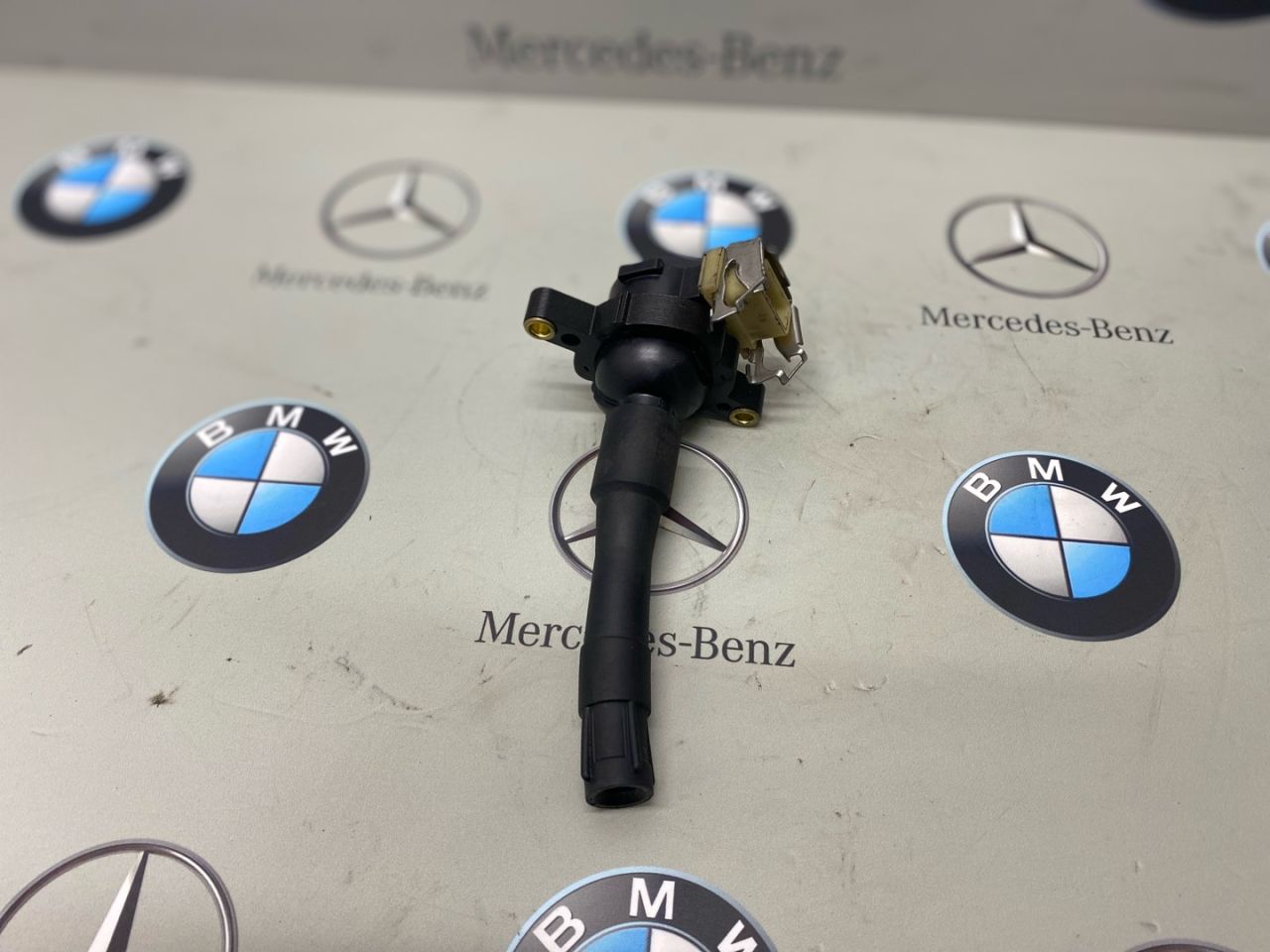 катушка зажигания BMW X5 E53 2002, 3.0 л., бензин - фото №1