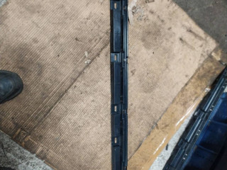 Кронштейн накладки на порог BMW 7 серия F01/F02 2009, 4.4 л., N63 B44 A, бензин, 7187102